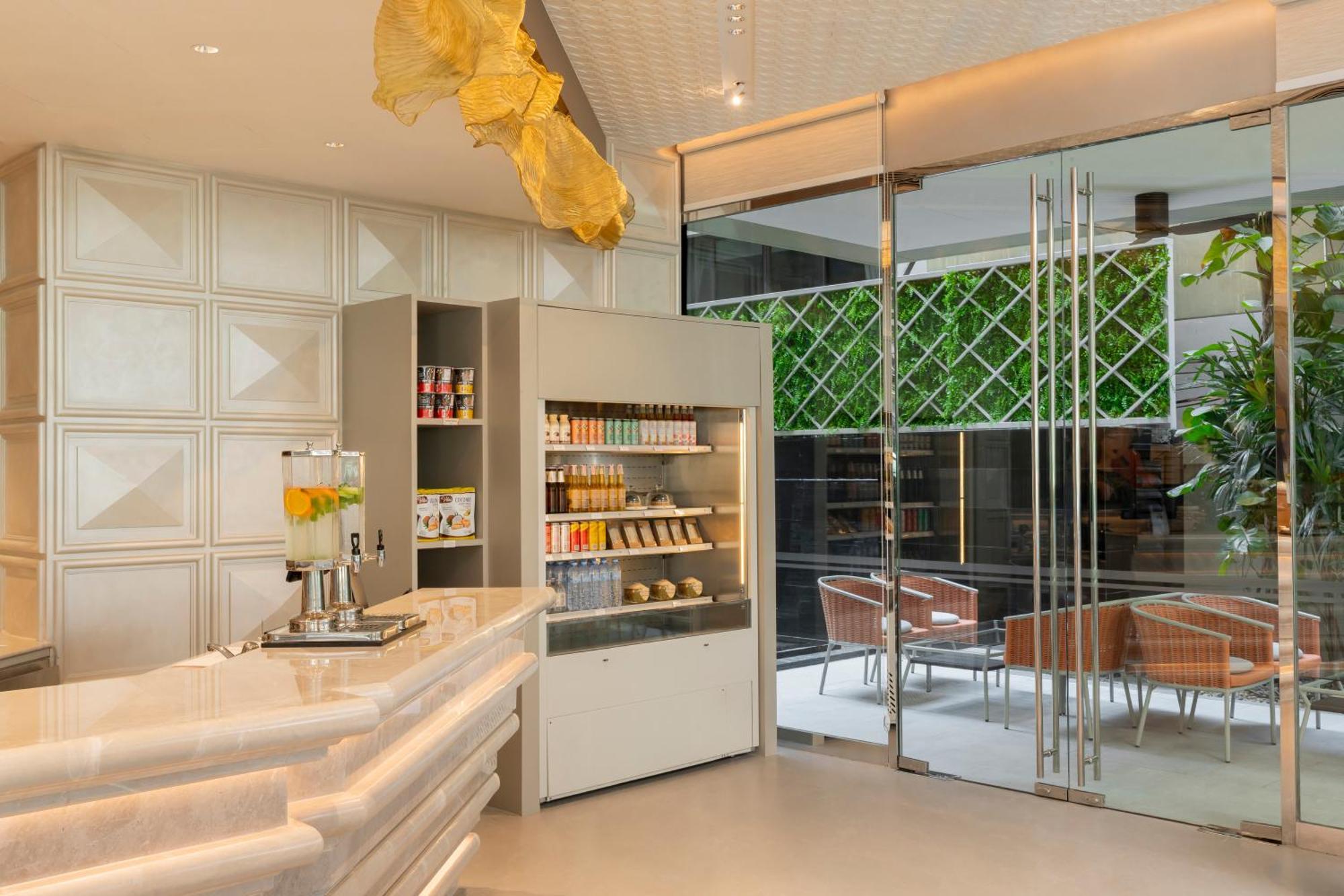 Hyatt Place Bangkok Sukhumvit 1 Eksteriør billede